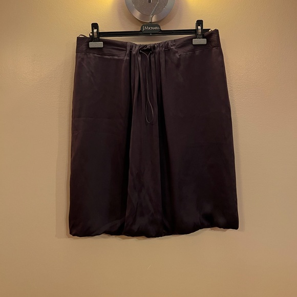 brown Hugo Boss satin skirt - knee length - Picture 1 of 4